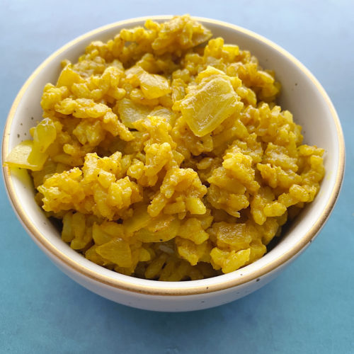 Easy Rice Cooker Turmeric (Yellow) Rice - A Peachy Plate